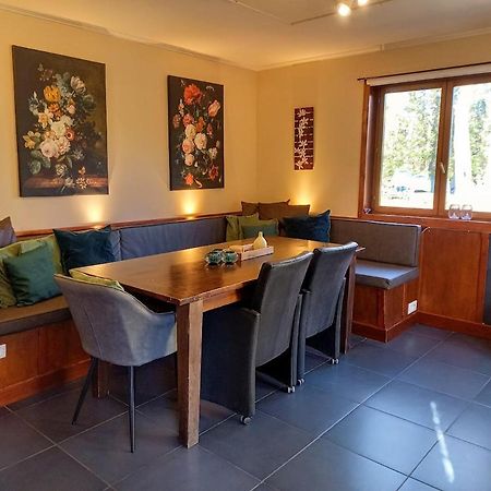 Holiday Home"Monsieur Nips" Érezée Εξωτερικό φωτογραφία