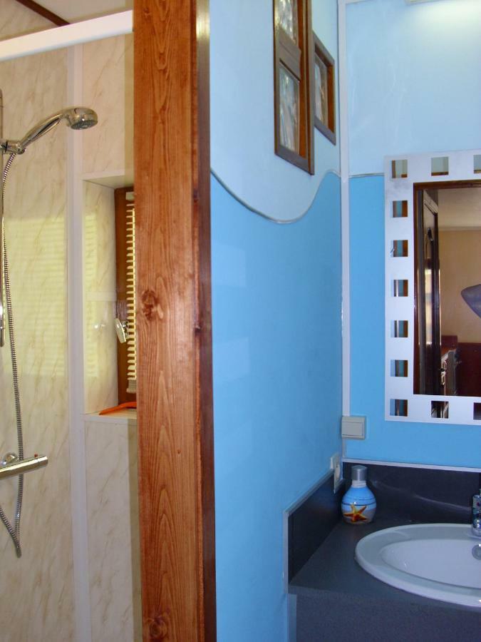 Holiday Home"Monsieur Nips" Érezée Εξωτερικό φωτογραφία